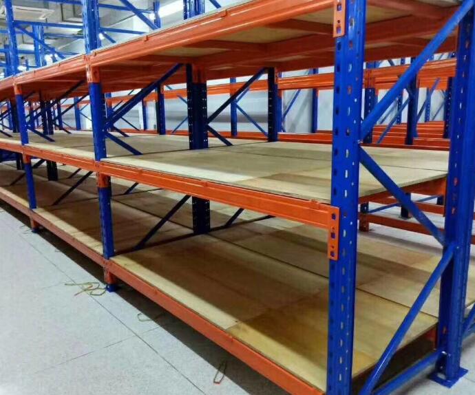 如何快速識(shí)別倉(cāng)庫(kù)損壞貨架